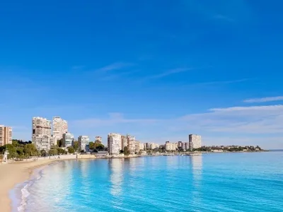 Отель Продажа хостела в Аликантe – 2 млн €.